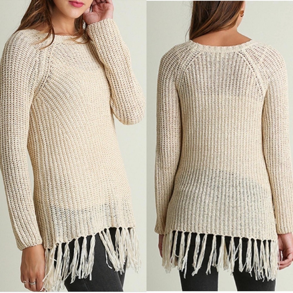 Umgee USA Boho Chunky Knit Sweater with Fringed Hemline Size S